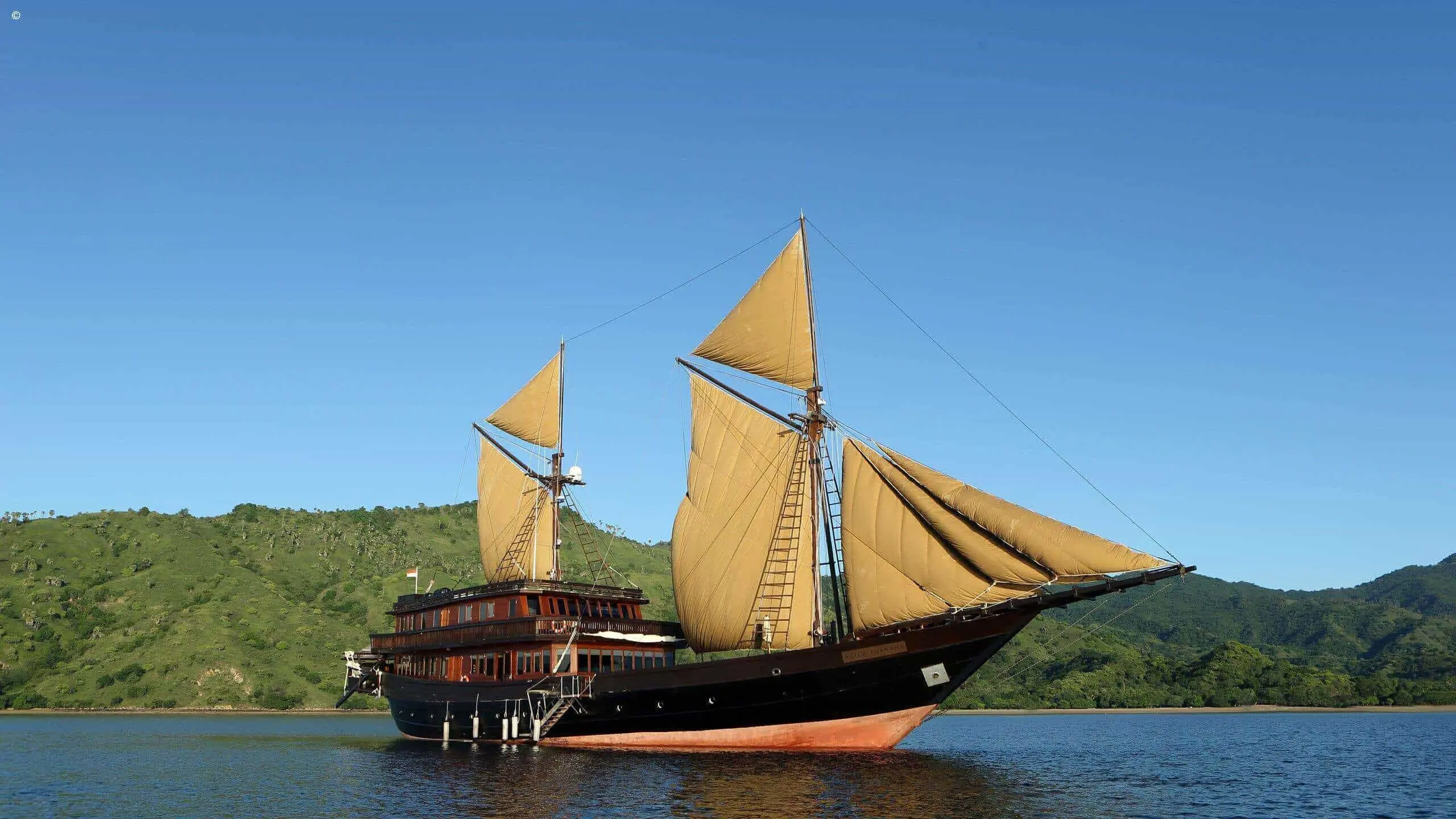 location bateau indonesie